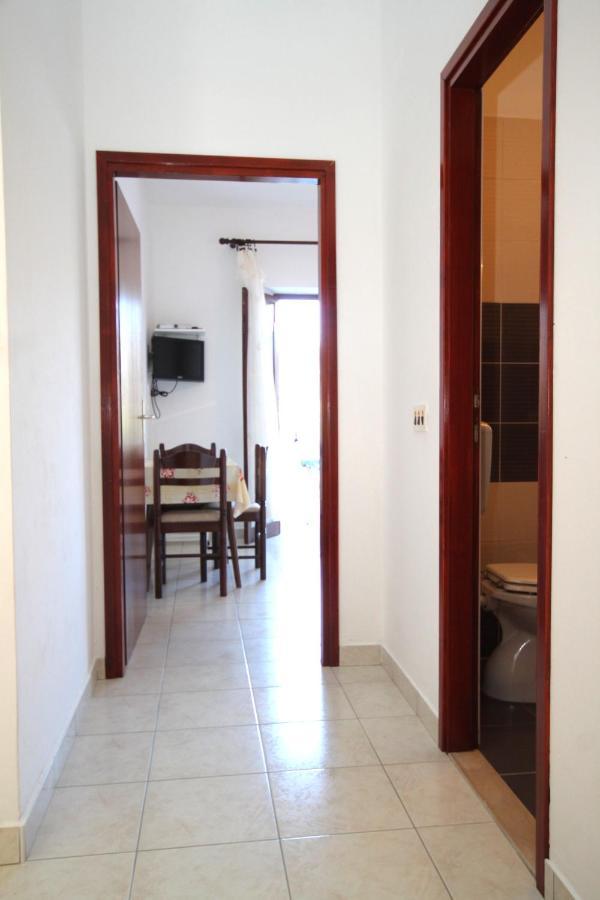 Apartments By The Sea Tri Zala, Korcula - 9237 Zrnovo 외부 사진