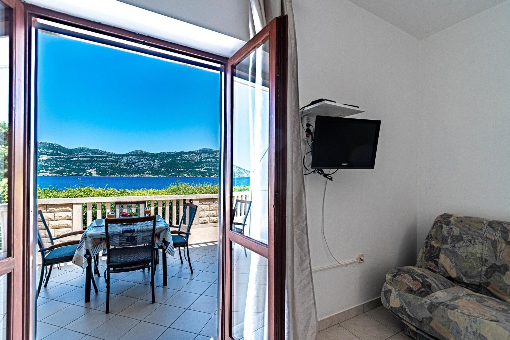 Apartments By The Sea Tri Zala, Korcula - 9237 Zrnovo 객실 사진